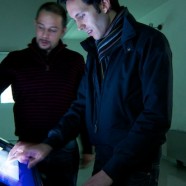 Multi-touch solutions for museum environment and cultural heritage Multi-touch solutions for museum environment and cultural heritage